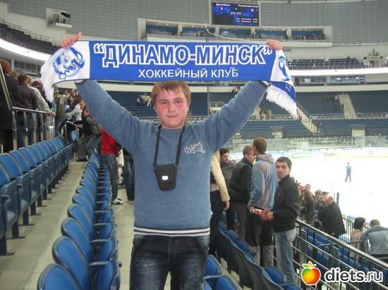 Сынулька-болельщик, альбом: Семья