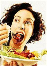 Стресс: почему одни теряют аппетит, а другие объедаются?