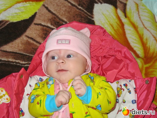 2 фото: дочка лапочка!!!!!!!!!!!