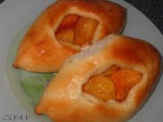 Пирожки на сметане с хурмой.