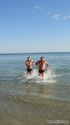 4 ����: ���� 2011.