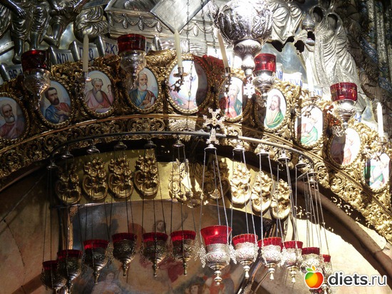 в Храме Гроба Господня, альбом: Израильский калейдоскоп 2011