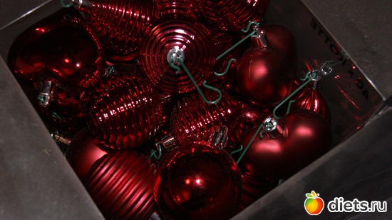 2 фото: ЕлКА!!!!!