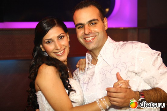 MOI MUGINIOK, ������: MOYA SEMYA