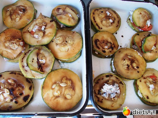 ингредиенты "гамбургера" из кабачков., альбом: Мои блюда