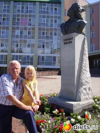 � �������