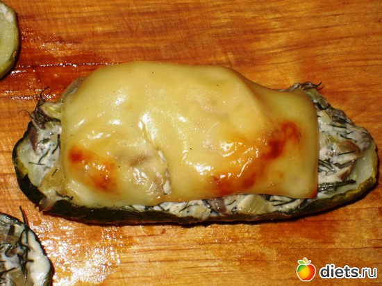 1 половинка огурца-68ккал, альбом: Мои блюда