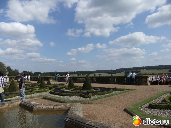 16 ����: Harewood House