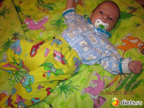 Савелий1,5 месяца, альбом: Сынуля