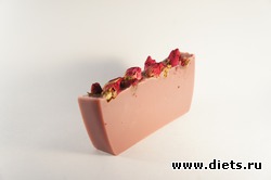 Мыло с бутонами роз