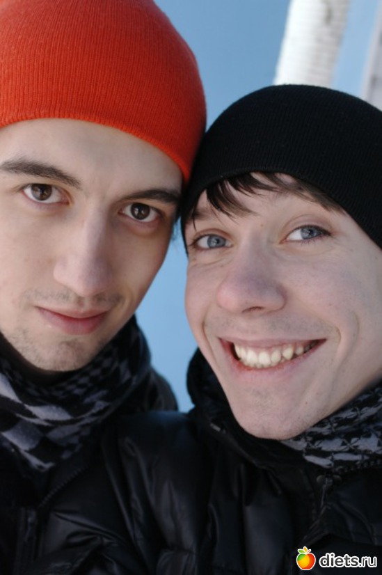 2 ����: �� �))