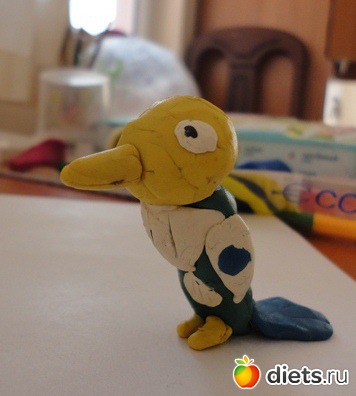 это дятел! не путать с пингвином))