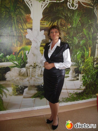 Я горжусь собой: с 60 по 50 размер. Итого- 35 кг, альбом: я худею