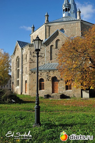 Кирха, альбом: Осень в Нарве. Эстония. Работы Eduard Sadala.