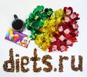 Я с букетом из конфет, поздравляю сайт Diets.ru