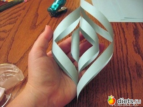 Большая объемная снежинка