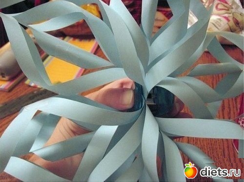 Большая объемная снежинка