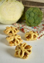 Слойки с капустой