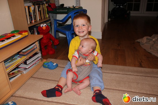 9 ����: Thomas Junior