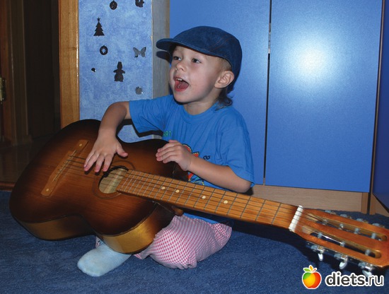 Отобрал мою гитару)), альбом: Тусёнок