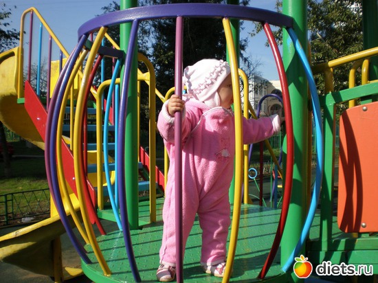 28 ����: 2011