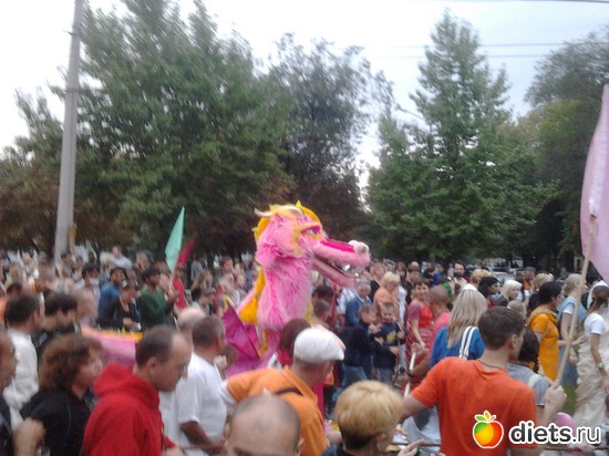 9 фото: Праздник индийской культуры Ратха-Ятра в Алчевске