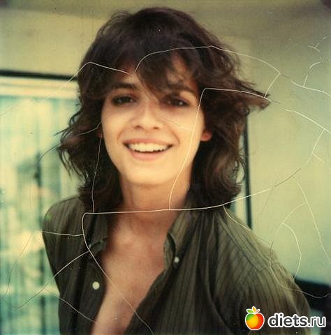 Gia Marie Carangi конец 70х начало 80х Про нее еще фильм снят "Джиа", ее играла Джоли