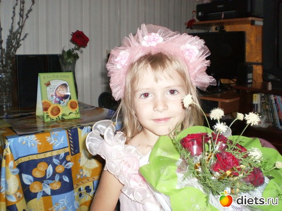 2 фото: дочки