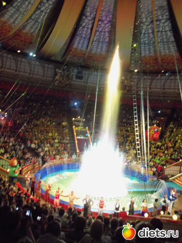 17 фото: МОСКВА 16.03-06.04.2012