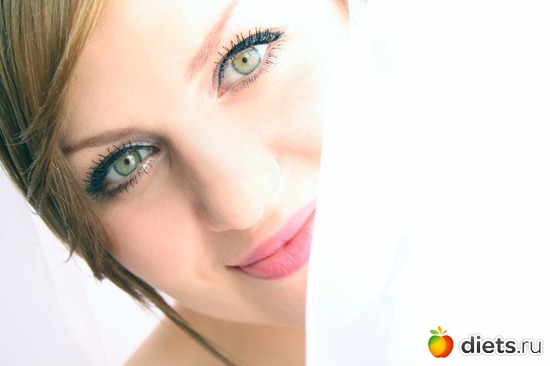 Немножко робкая..)