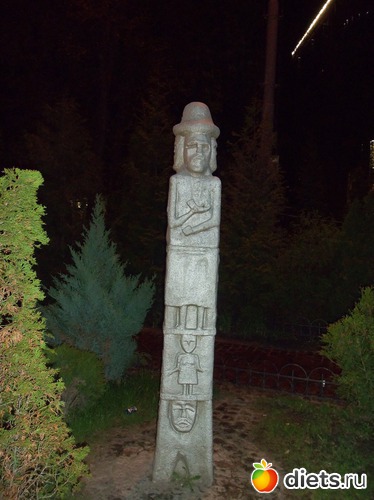 12 фото: Ночной Киев. Весна. Апрель-май.2012