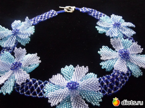 1 фото: Бусики