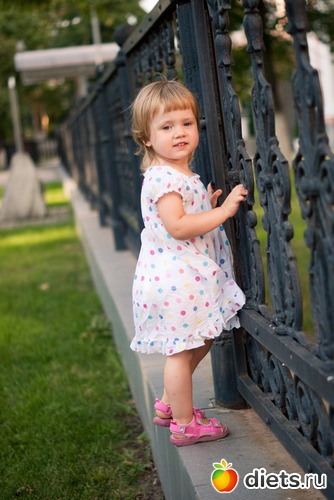 3 фото: Colored dots или прогулка по Красной