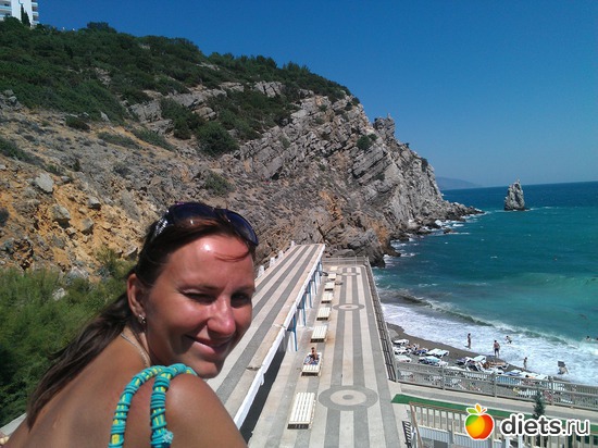 Там, где солнце палит и целуя гранит шумит прибой, морской прибой!!!