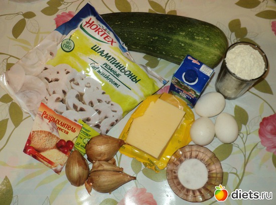 4 фото: Кабачковый рулет в картинках)))