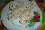 Рулет из лаваша и крабовых палочек