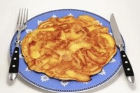 Омлет с яблоками