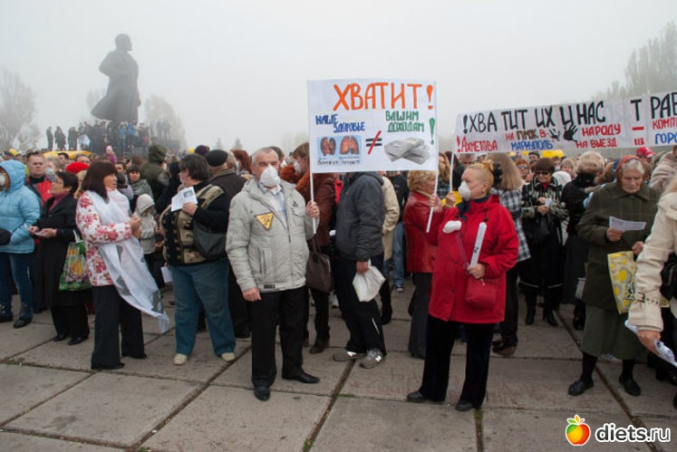 Ренат Ахметов сказал,что ему проще построить 2 онко центра, чем поставить фильтры, альбом: Экология