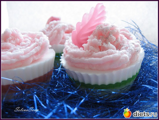 59 фото: Новогоднее мыло) Сувенирное 2013 год