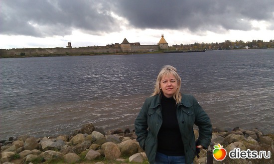 2 фото: октябрь 2012