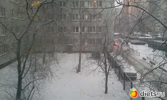 Пока на весах стояла), альбом: =)