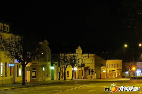 центральная улица города, альбом: мой родной город Укмерге