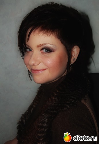 Smoky eyes, альбом: ***♥♥♥***