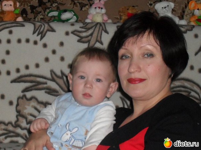 Самое начало похудения - все еще не хватало силы духа подойти к весам, но думаю похудела на 2-3 кг., альбом: Мой процесс похудения