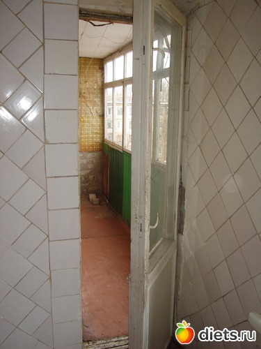 вид на лоджию из кухни, альбом: Квартира :)