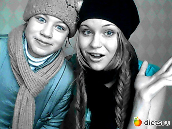 Я и моя родная сеструха)))), альбом: Я и всё-всё-всё)))