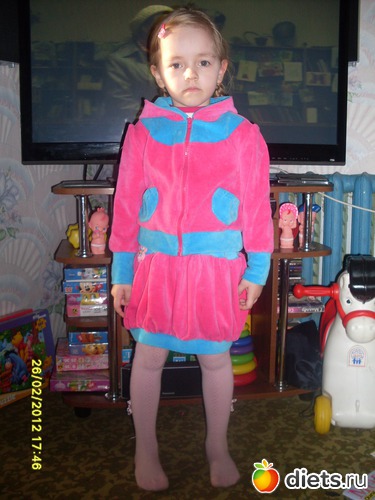 Юбочка к жакетику из остатков., альбом: Шью ( но я только учусь)....не судите строго....