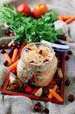 Квашеная капуста морской солью с клюквой и тмином