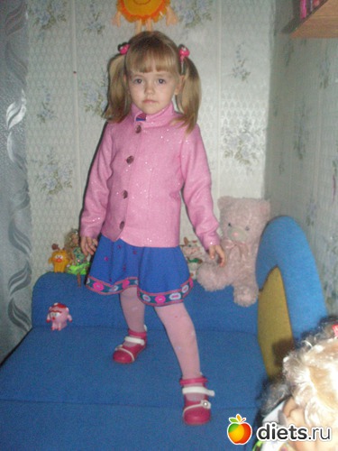 Пиджачок доченьке., альбом: Шью ( но я только учусь)....не судите строго....