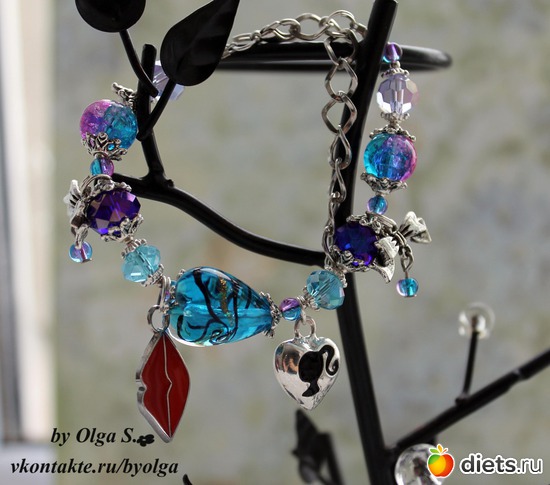 21 фото: Украшения,бижутерия. Автор работ - Листа